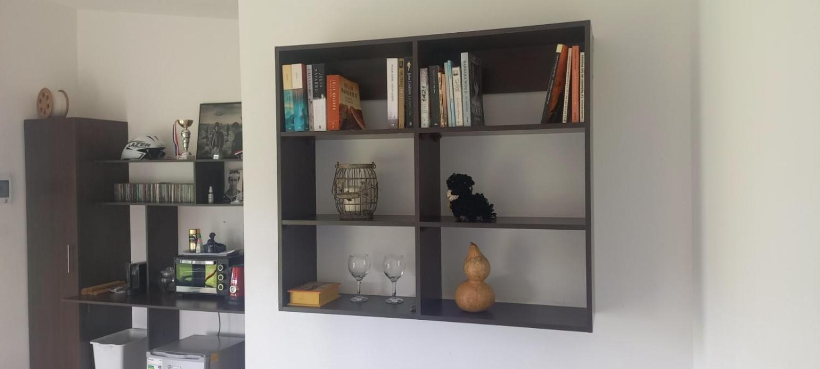 Acogedor De Huespedes En Parcela. Apartamento